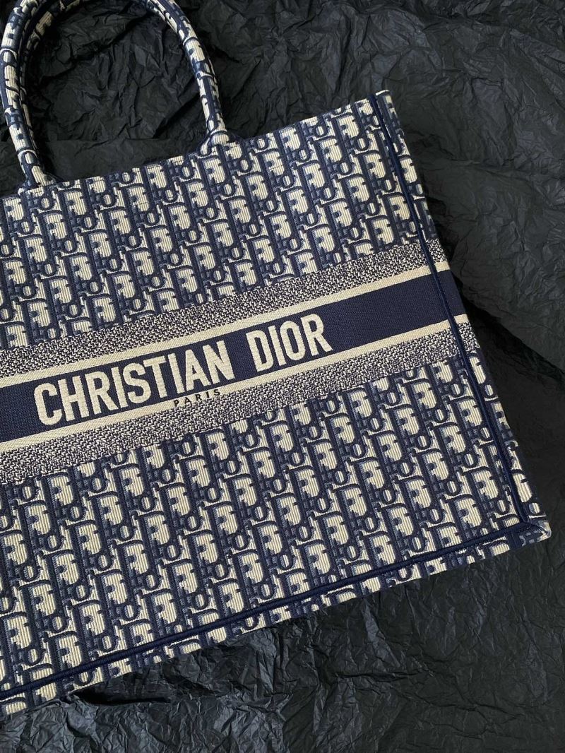 Dior Shopping Bags